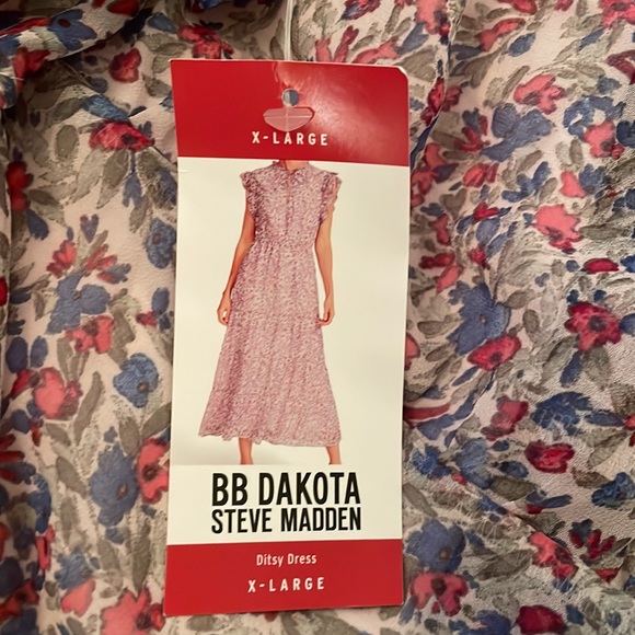 BB Dakota by Steve Madden Floral Ditsy Dress - size XL - Picture 6 of 12